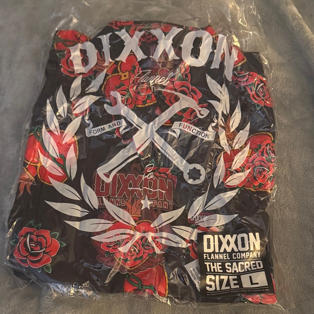DIXXON Black and Red Floral Flannel